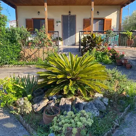 Dora's Summer House Неа-Потидеа